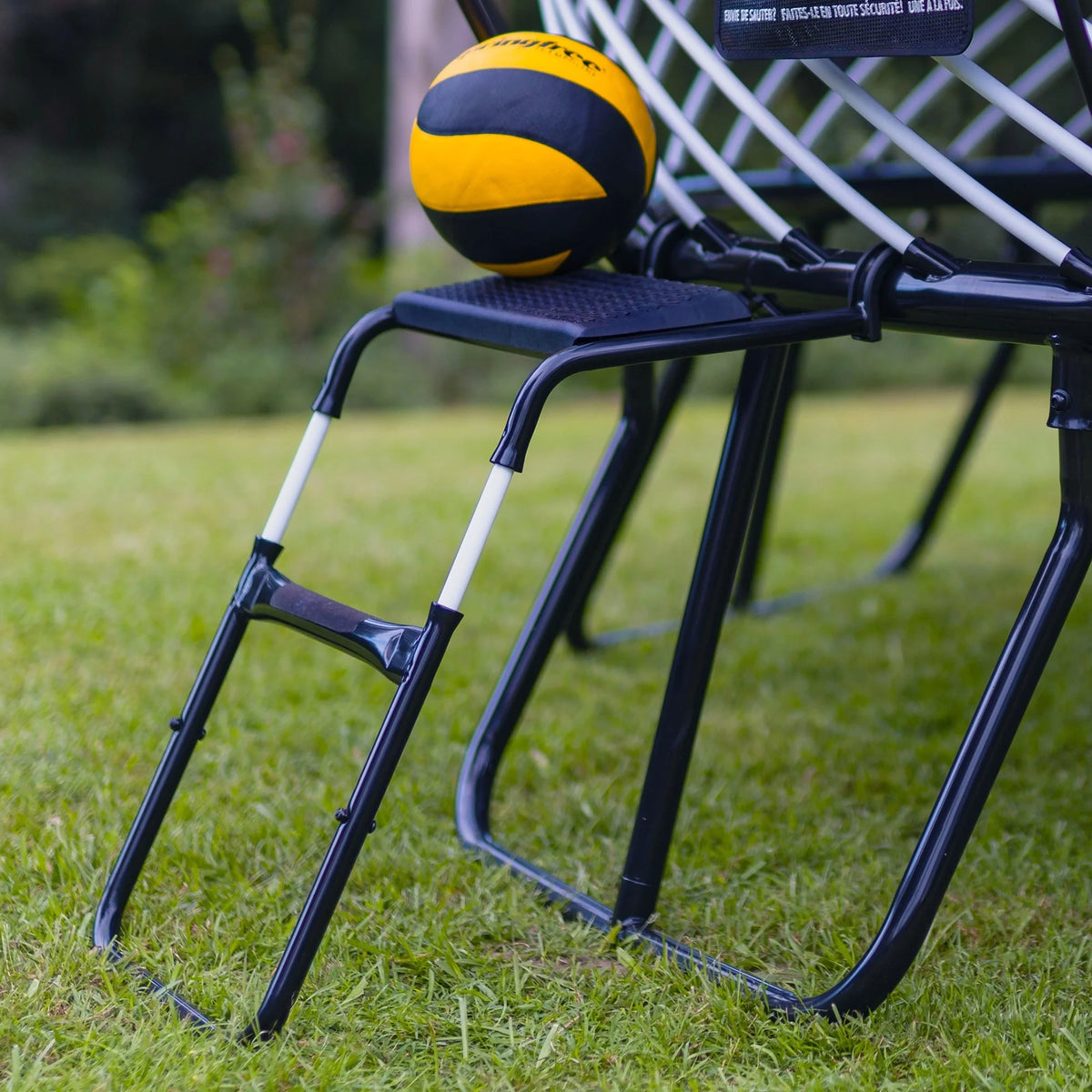 Springfree FlexrStep V2 Trampoline Ladder with Safety Lock, Silver/Black