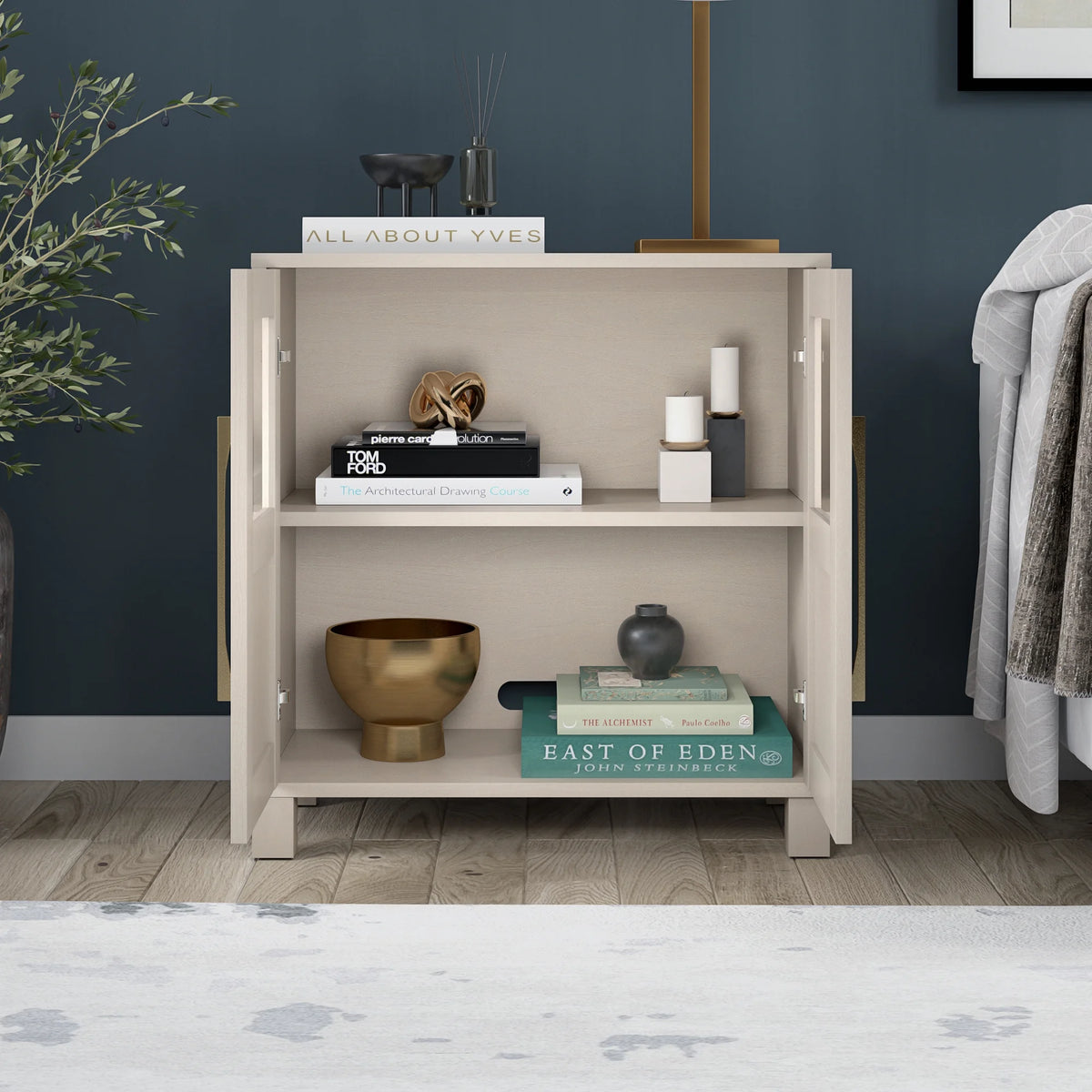 Evelyn&Zoe Holbrook Rectangular Accent Cabinet, Alder White