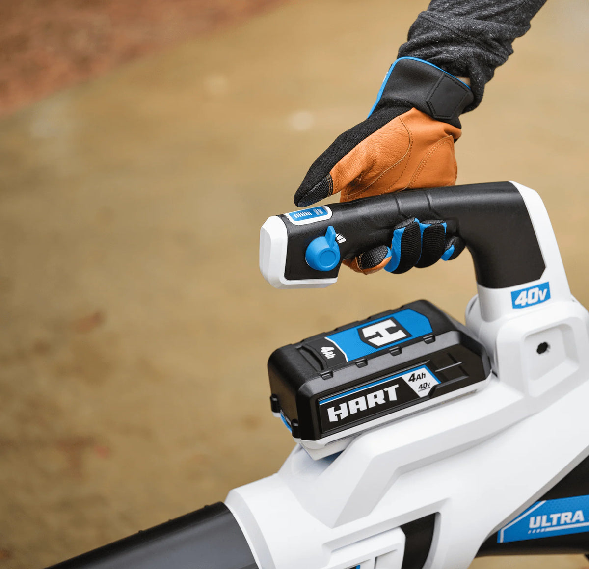 HART 40-Volt Cordless SUPERCHARGE Brushless 650 CFM Blower (1) 5.0 Ah Lithium Ion Battery
