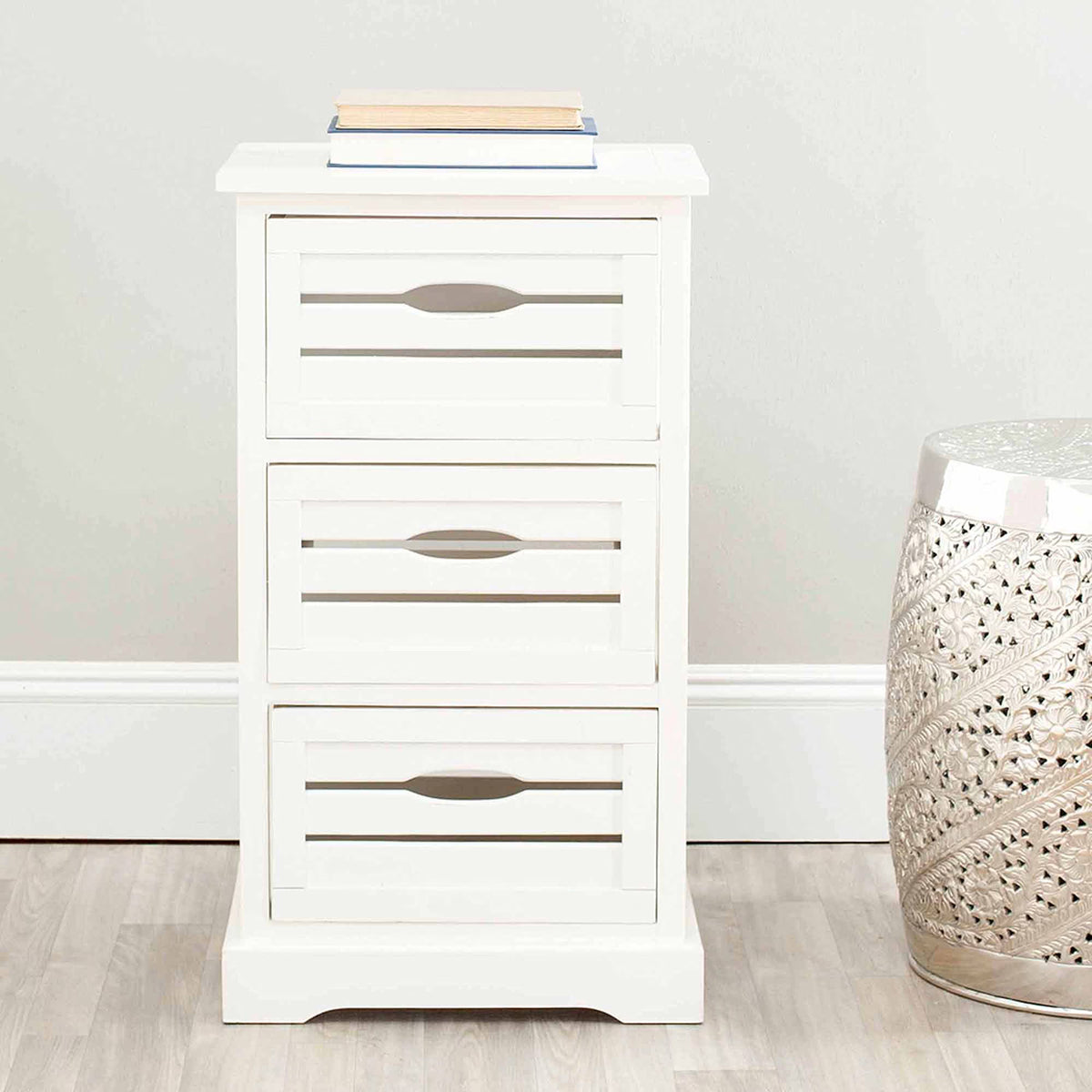 SAFAVIEH Samara Solid Rustic 3 Drawer Cabinet, Distressed Cream