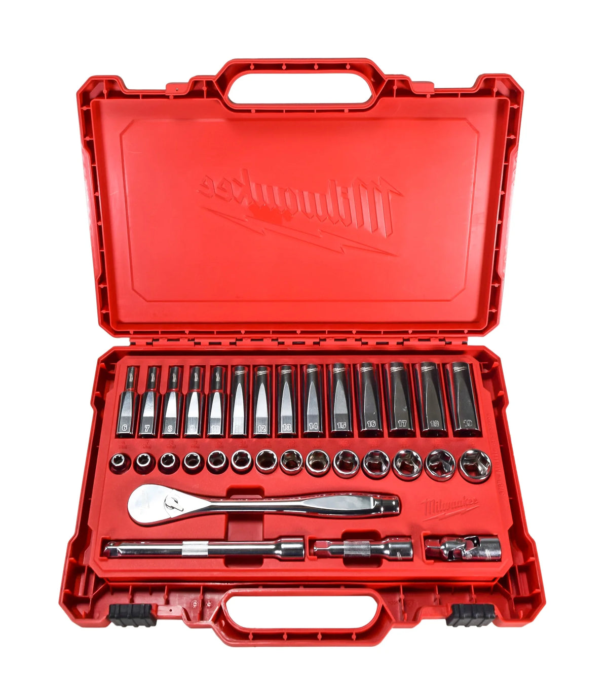 MILWAUKEE 32-Piece Metric 3/8 in. Drive Ratchet & Socket Set �C Slim Profile, 90-Tooth, Deep & Standard Sockets (48-22-9508)