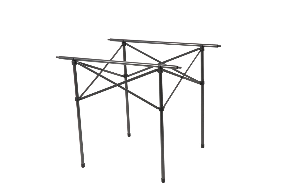 Ozark Trail Square Folding Aluminum Roll-Top Camp Table,31.5�?x 31.5�?x 27.5�?,Add convenience to your next camping trip or picnic with the Ozark Trail Hazel Creek Square Folding Table. Measuring 31.5�?x 31.5�?x 27.5”and featuring a lightweight al