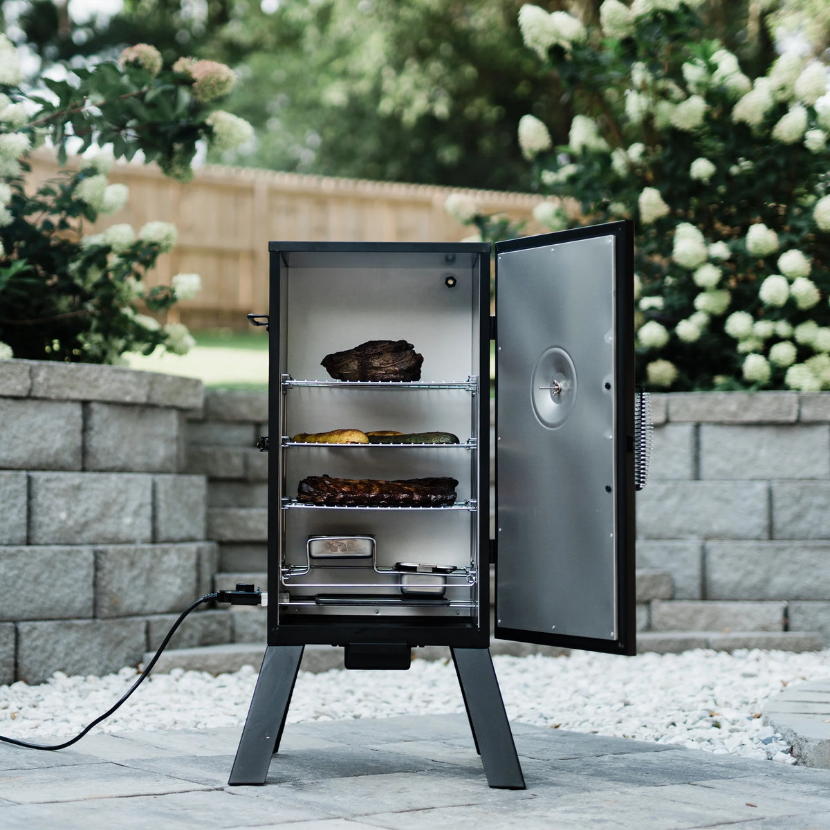 Masterbuilt 30-inch Analog Electric Smoker