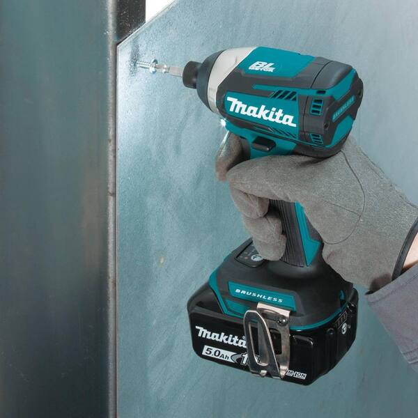 18V 5.0 Ah LXT Lithium-Ion Brushless Cordless Combo Kit and 18V LXT Variable Speed Oscillating Multi-Tool