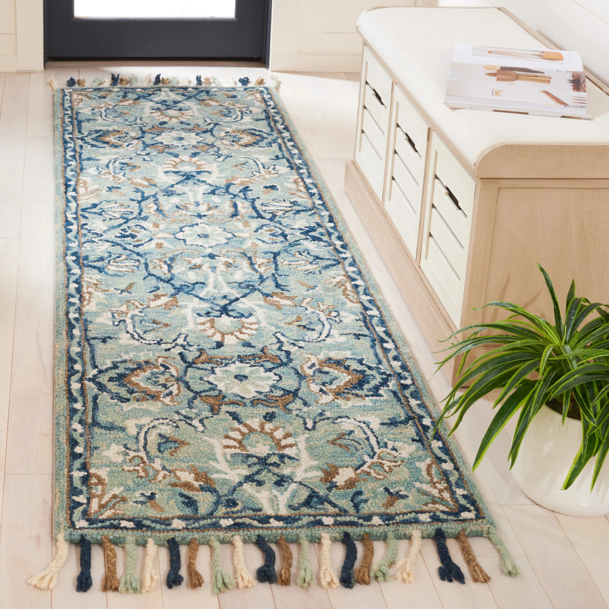 SAFAVIEH Blossom Frona Floral Wool Runner Rug, Blue/Ivory, 2'3" x 14'
