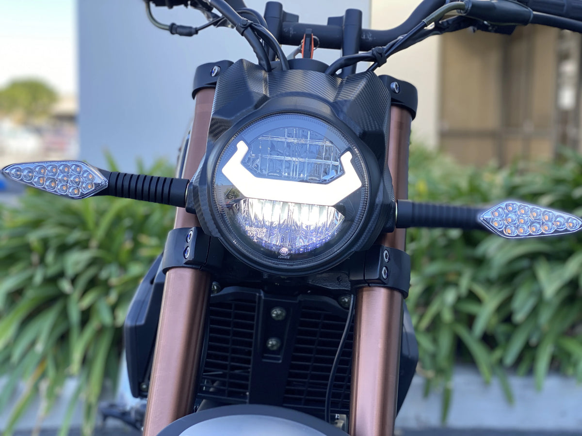 Lifan KPM 200 Motorcycle | 200cc EFI Caf�� Racer | 6-Speed Street Bike