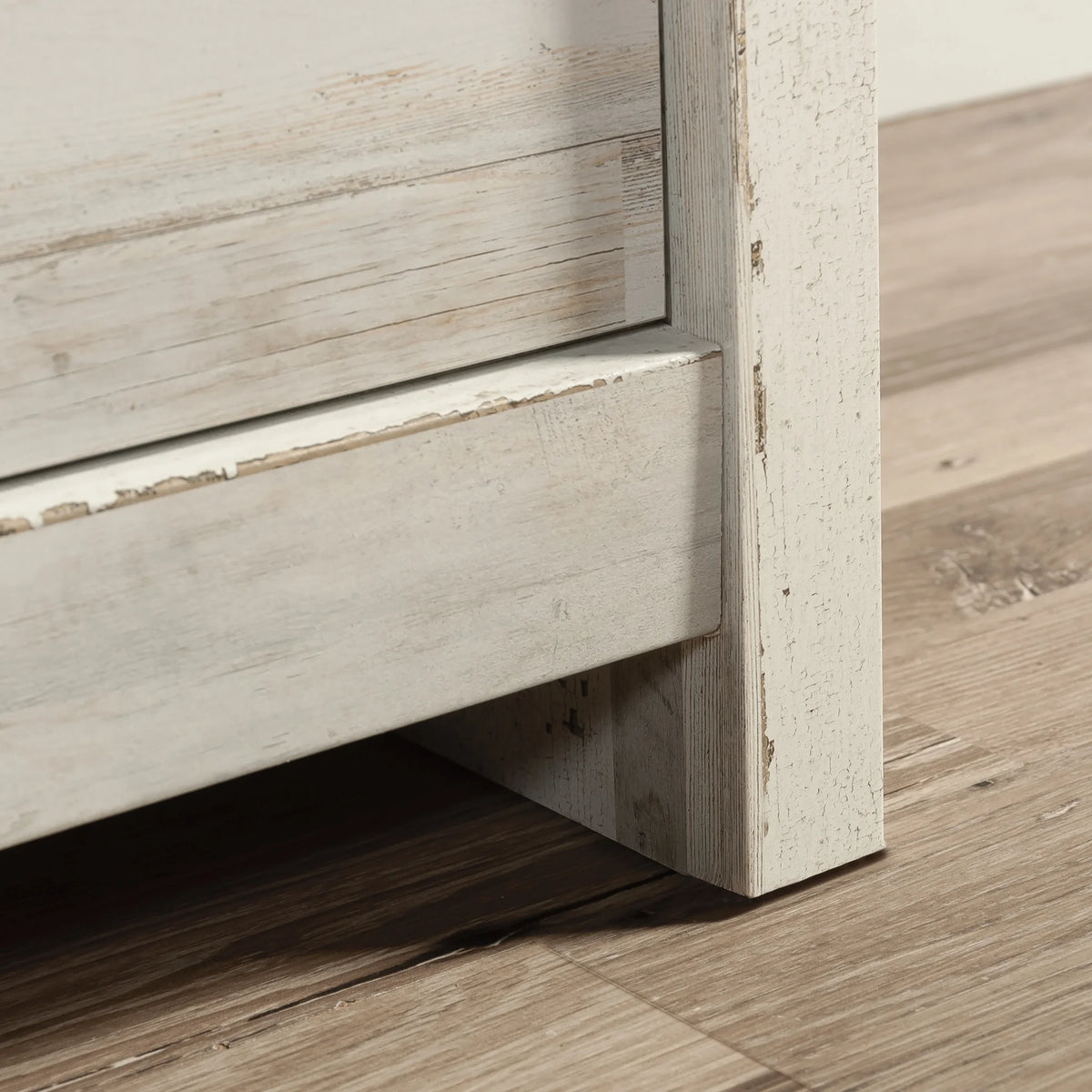 Sauder River Ranch 4-Drawer Dresser Dresser, White Plank Finish