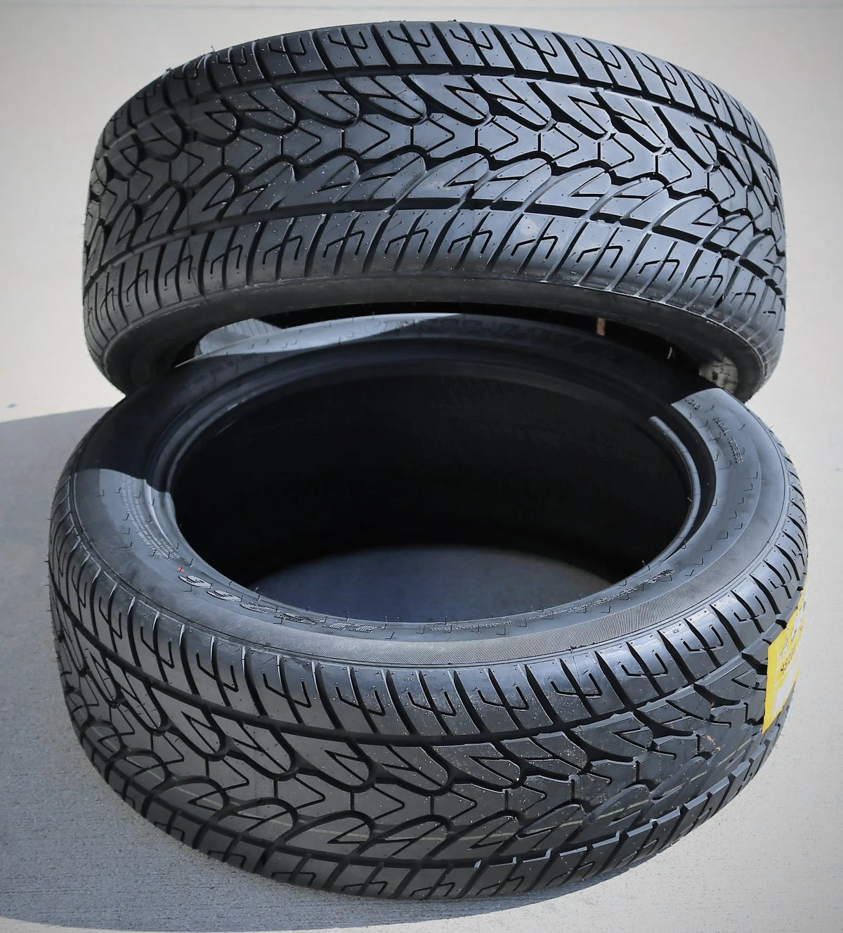Fullway HS266 285/50R20 116H XL Performance a/s All Season Tire