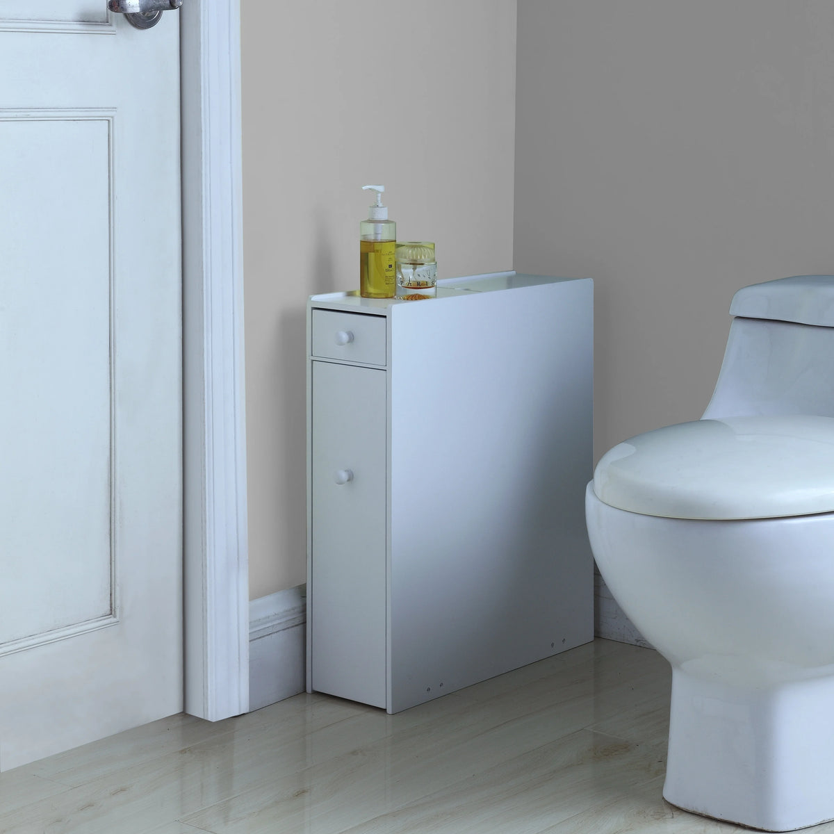 Bathroom floor cabinet