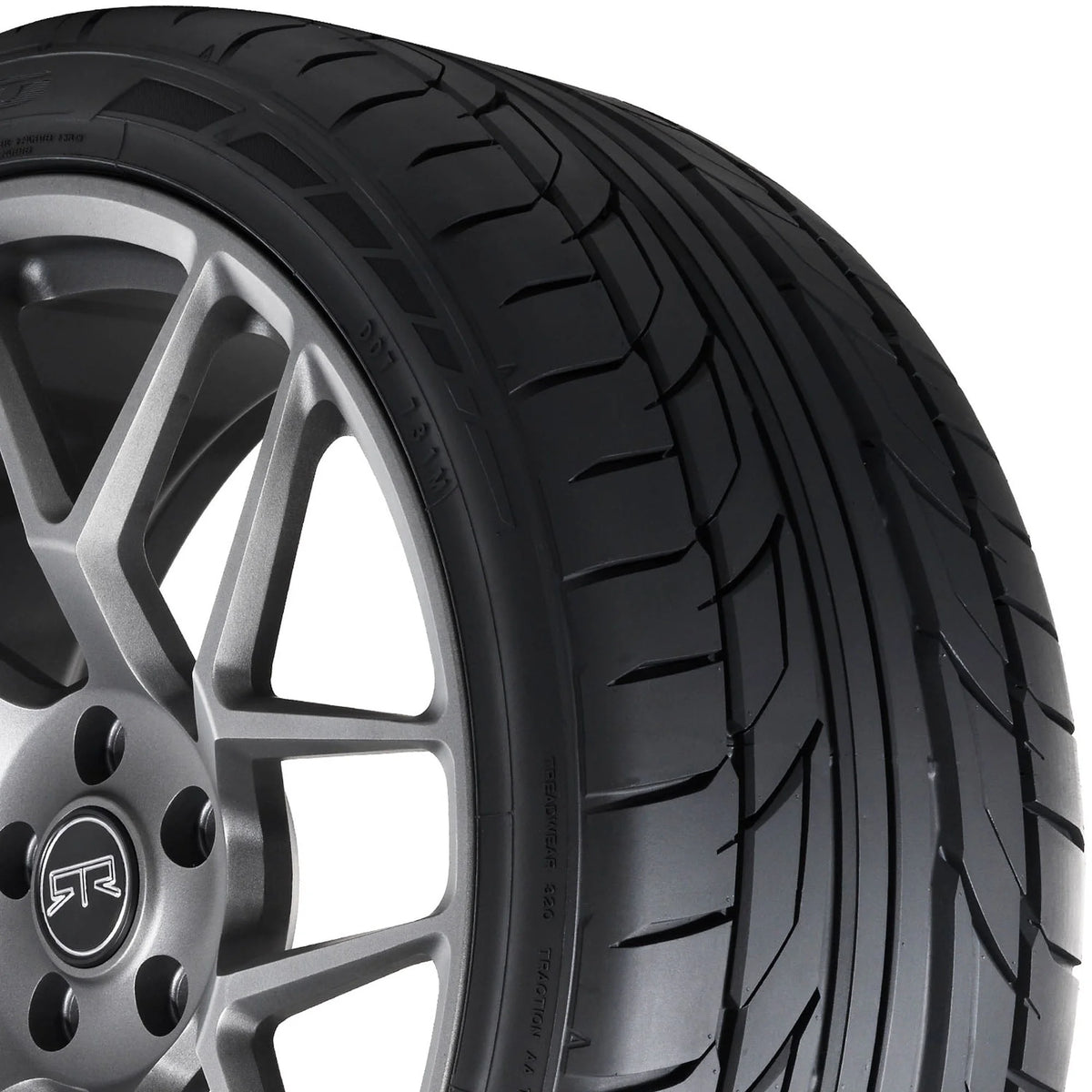 Nitto NT555 G2 255/40ZR19 100W XL