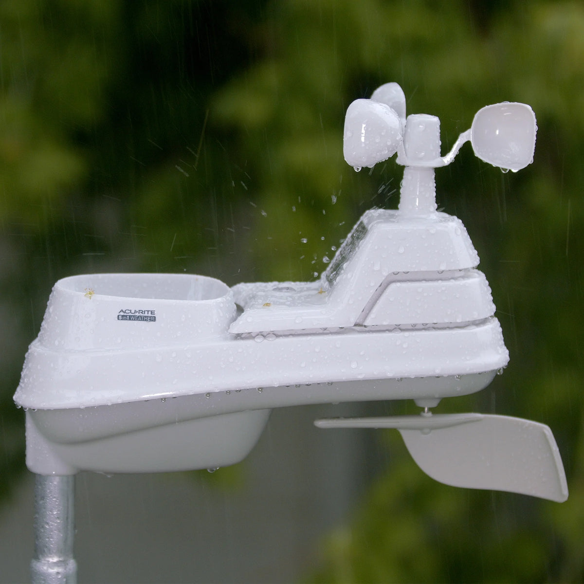 AcuRite Iris (5-in-1) Weather Sensor with Rain Gauge, Wind Speed, Wind Direction, Temperature and Humidity (06004M)
