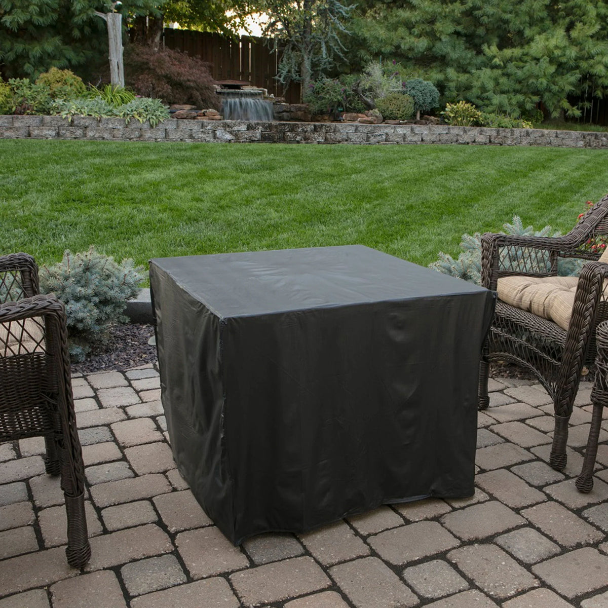 Endless Summer 30,000 BTU LP Gas Outdoor Fire Table with Lava Rock
