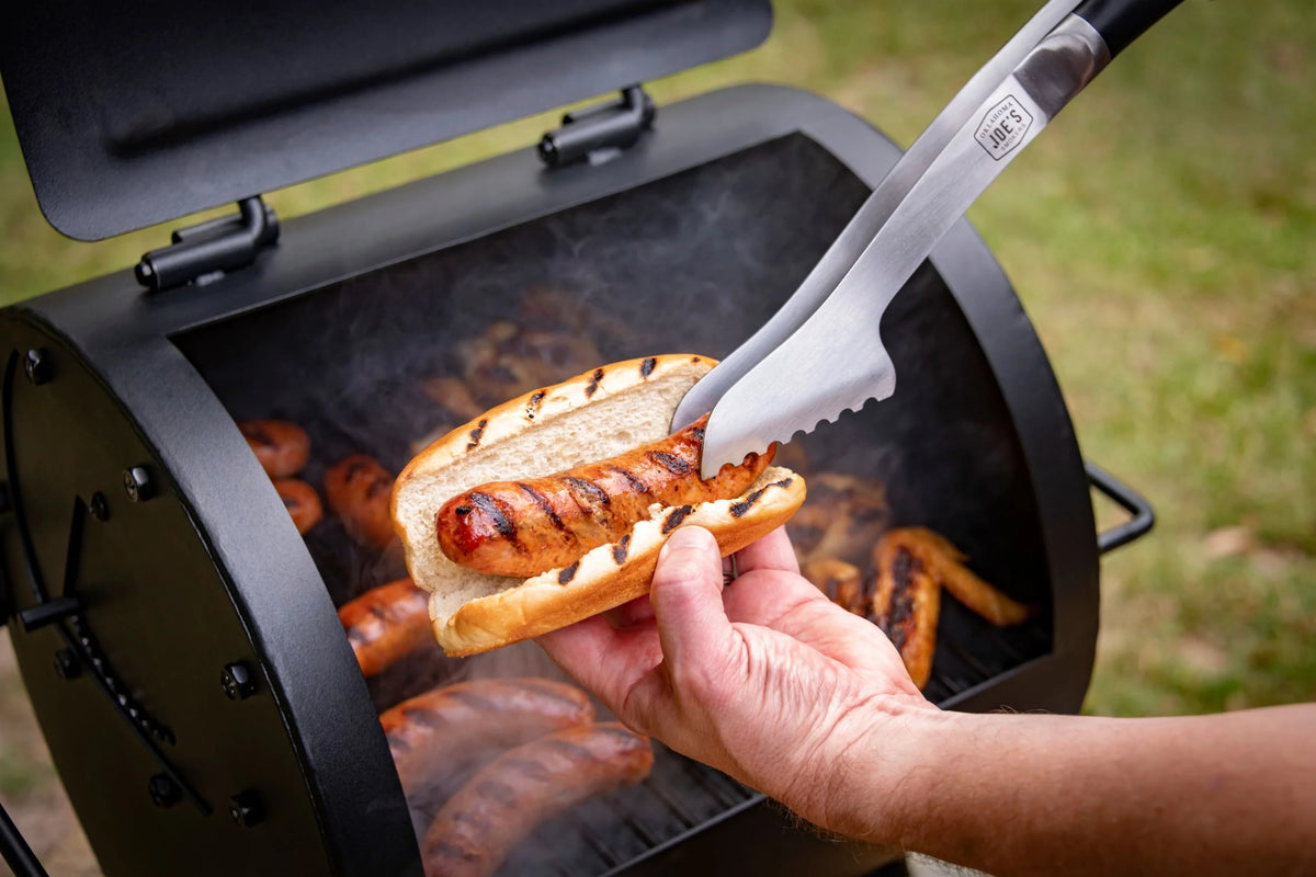 Oklahoma Joe��s Hitch Portable Charcoal Grill, Black